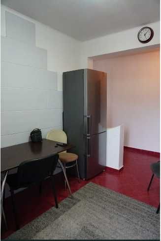 Apartament cu 2 camere de inchiriat la MANSARDA