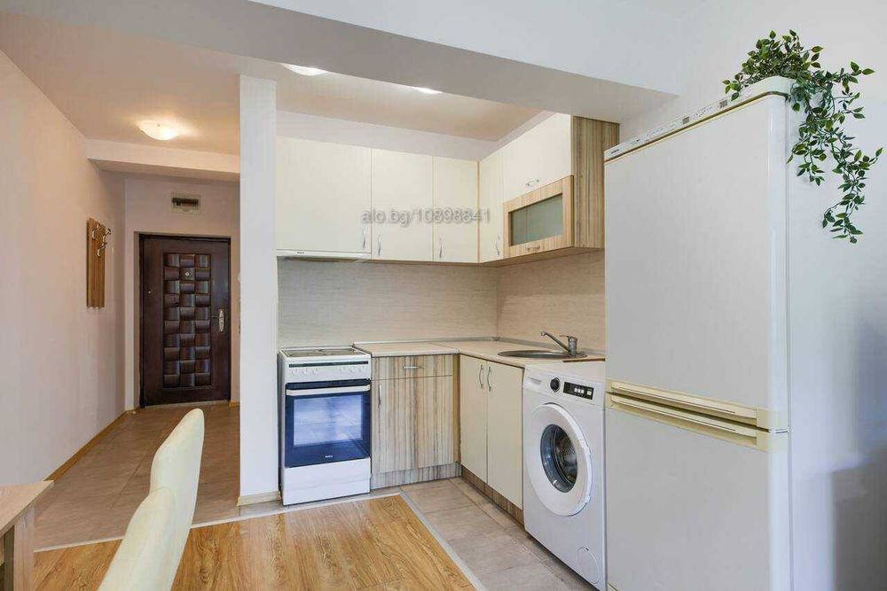 Продава се Тристаен апартамент в Свети Влас - 82 кв.м за 678 €/кв.м - Снимка #4