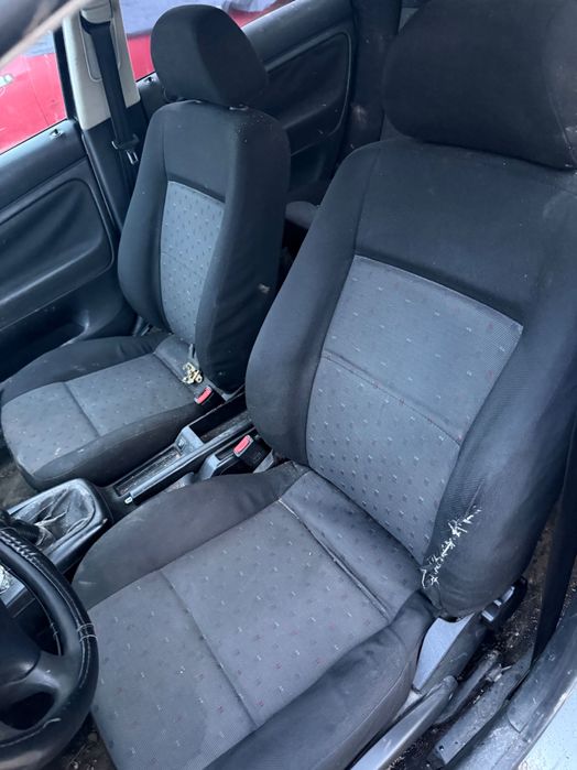 Продава се на части