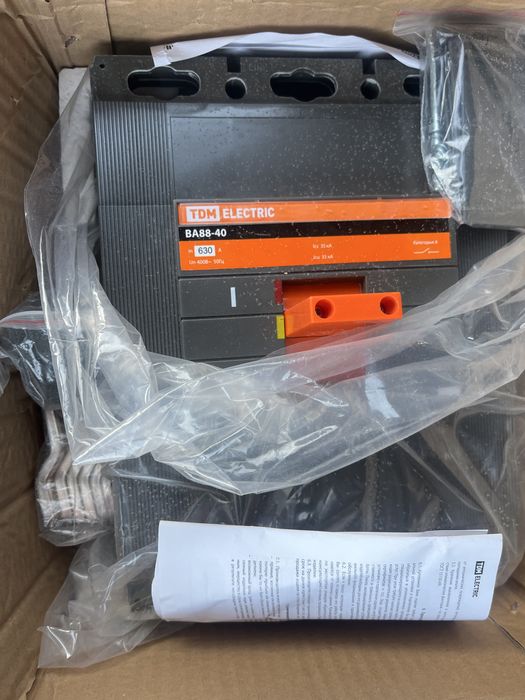 Продам резетки , вилки , автоматы