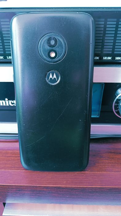 Telefon Motorola  E5play