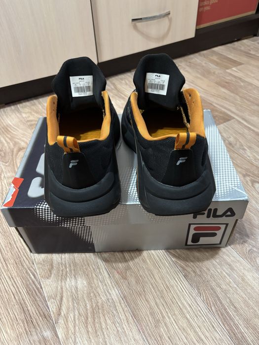 Мужские кроссовки Fila