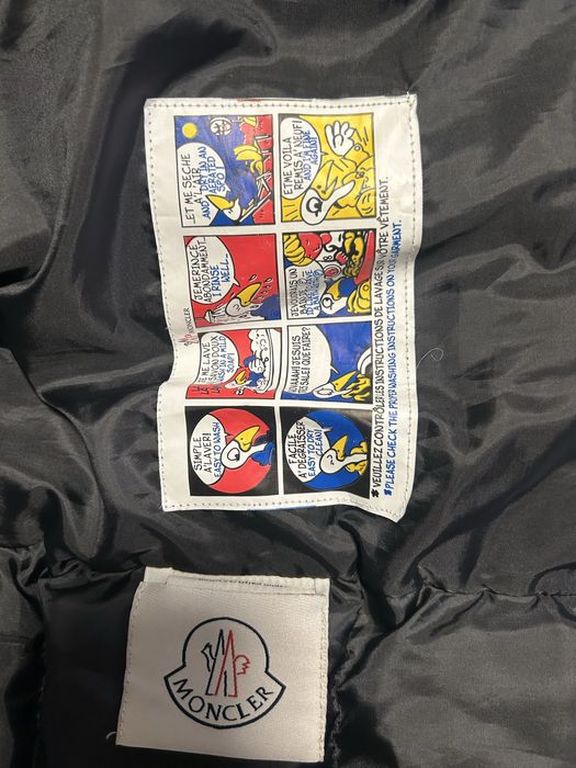 Vesta Moncler negru