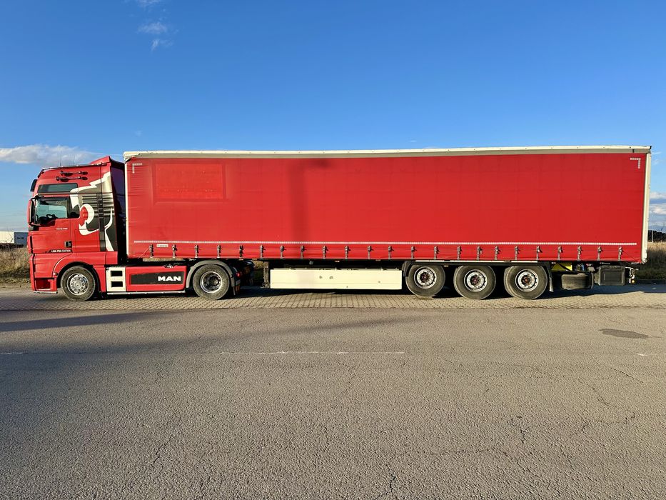 Semiremorca prelata Krone