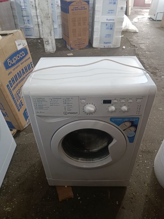 Продам стиральную машину