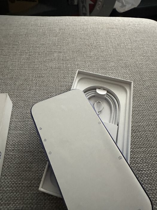 Iphone 16 Ultramarine codat vodafone ungaria