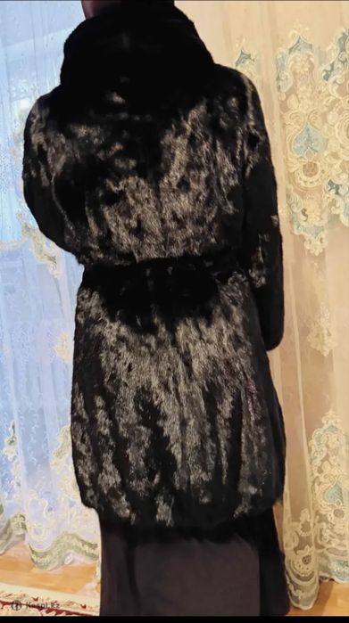 Продам норковую шубу