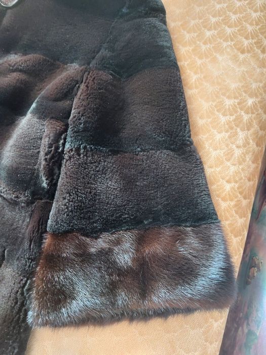 Продам Шубу мутон