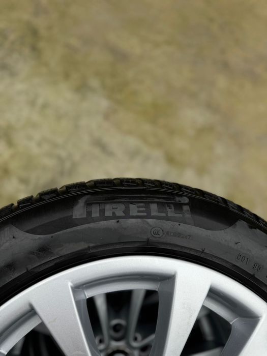 Set Roți Iarna BMW 225/55 R17 PIRELLI RSC RUNFLAT
