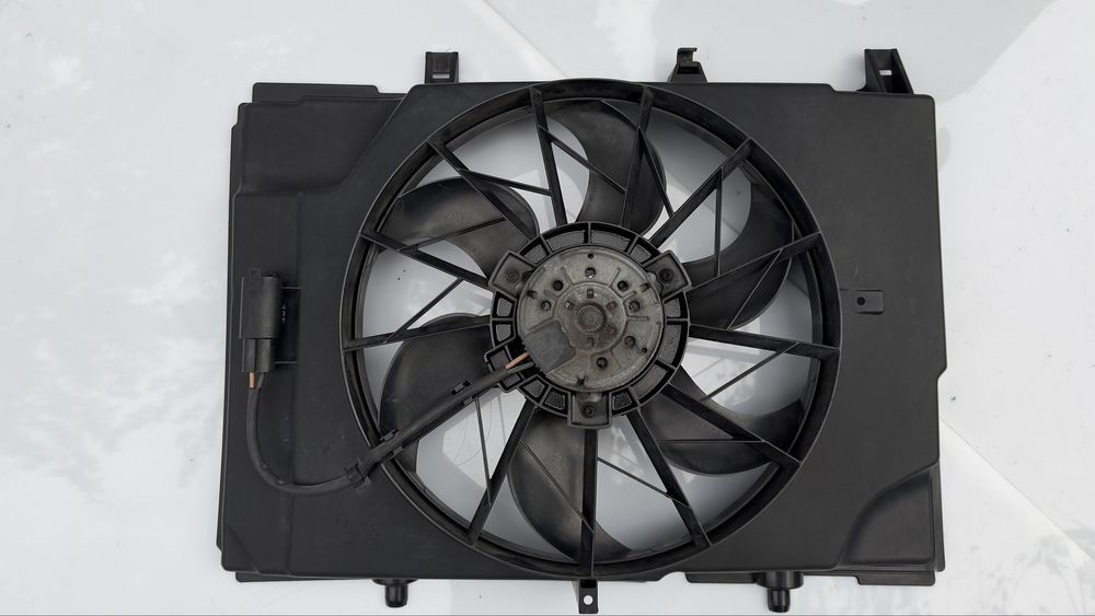 Вентилятор охлаждения двигателя Mercedes w202 w210