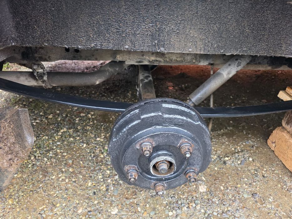 Dezmembrez Ford tranzit