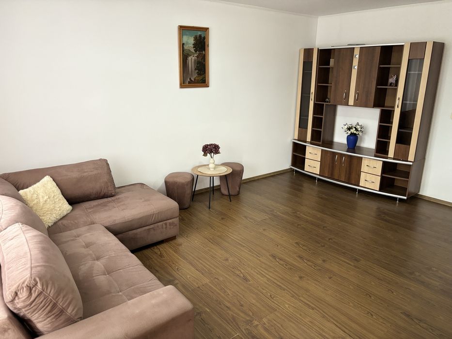 Inchiriez apartament 2 camere , zona Unirii pta de Vechituri
