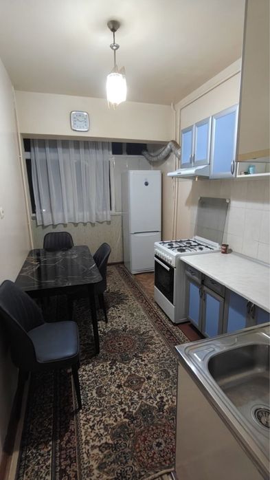 Срочно сдается 3 комнатная квартира Юнусабад 11 с мебелью недорого