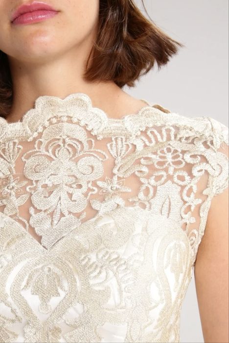 Официална бална рокля