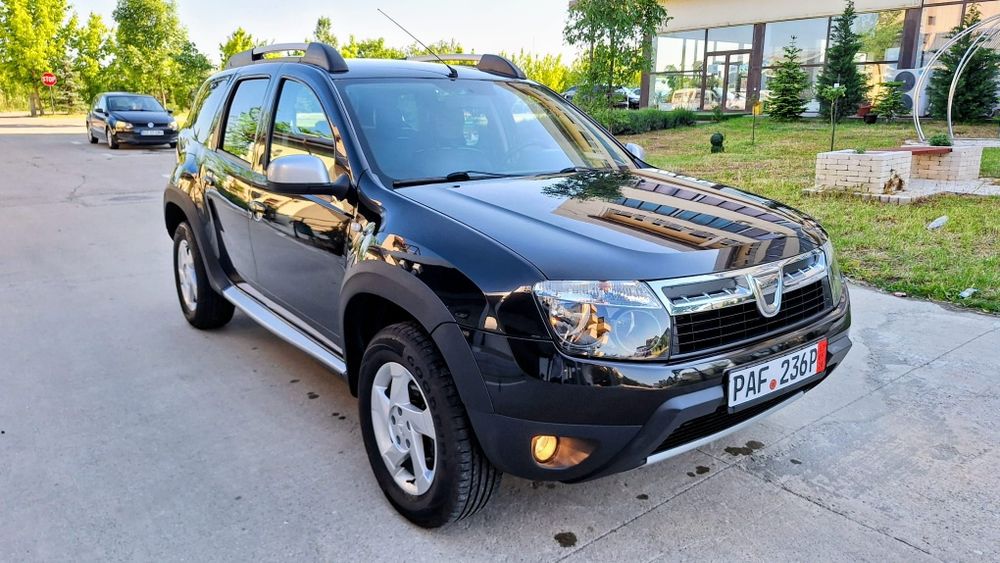 Dacia Duster FULL "4 X 4"/Clima/ Piele/ Jante/ Prestige/ Superb