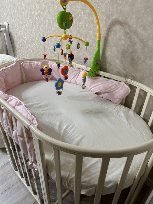 Детская кроватка