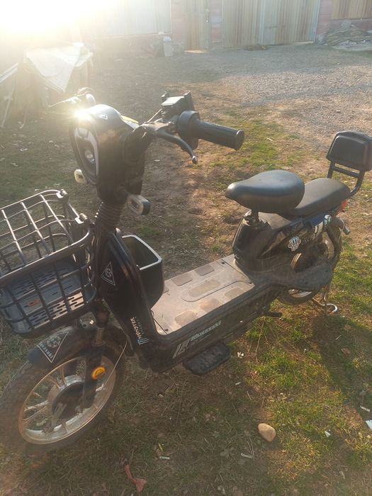 Продам электроскутер