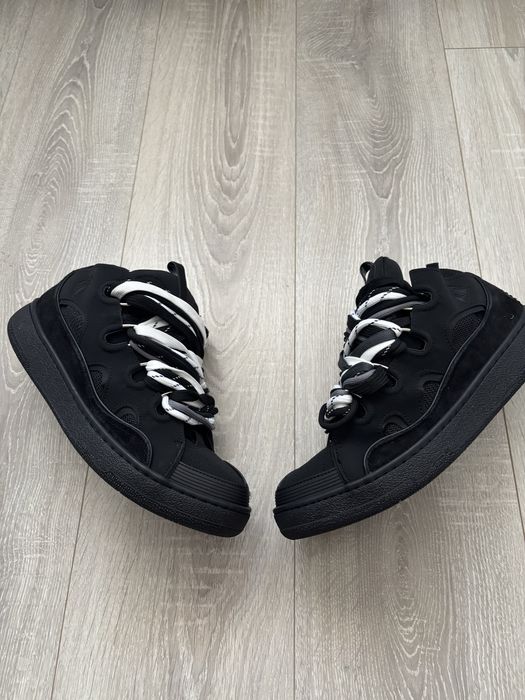 Lanvin Curb Multilaces