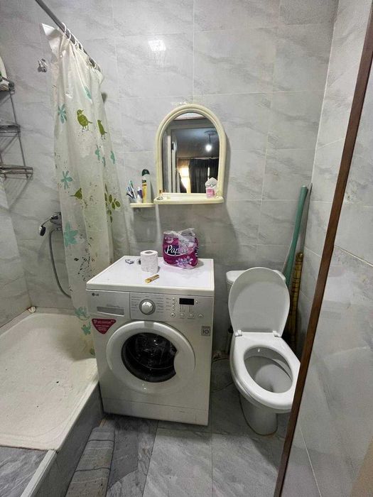 Продаётся комната в бывшем общежитии Авиасозлар 2