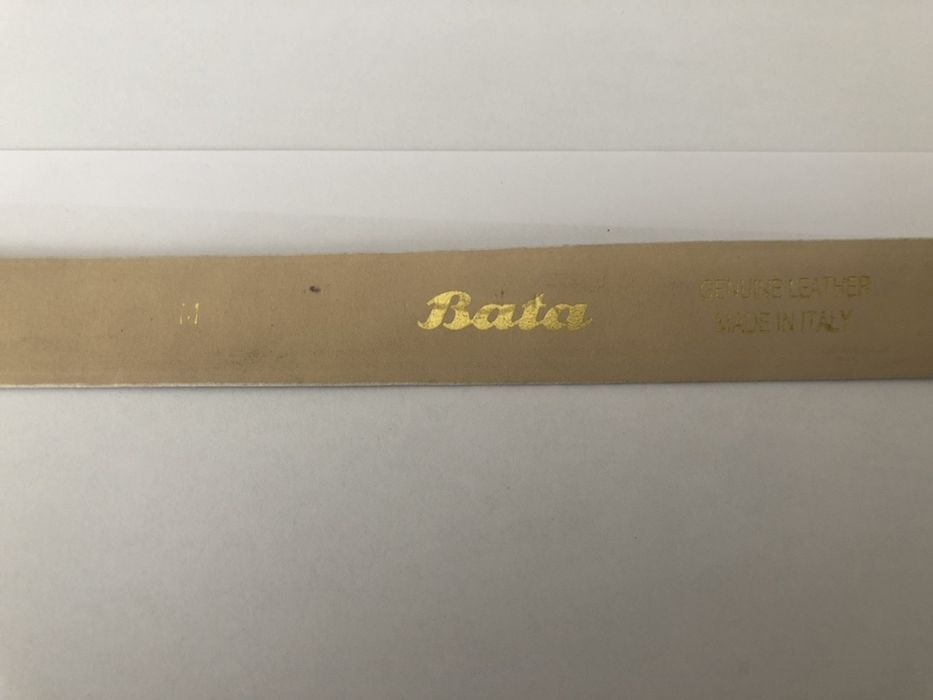 Дамски колани естествен велур и кожа Bata