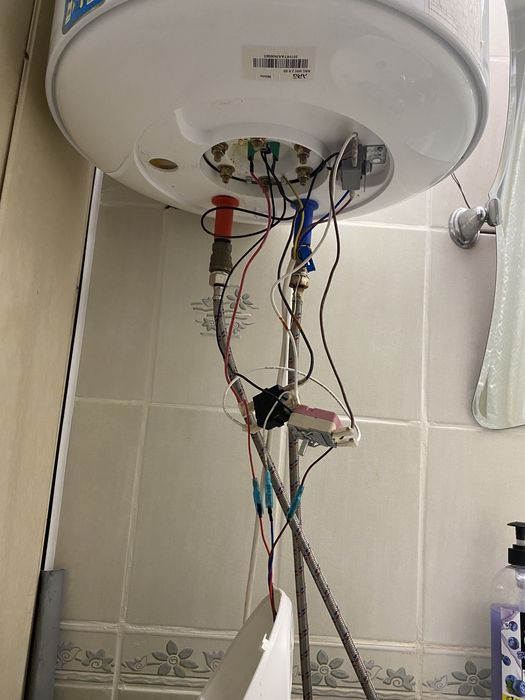 Отдам тинан на запчасти