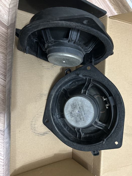 Продам колонки от Киа рио