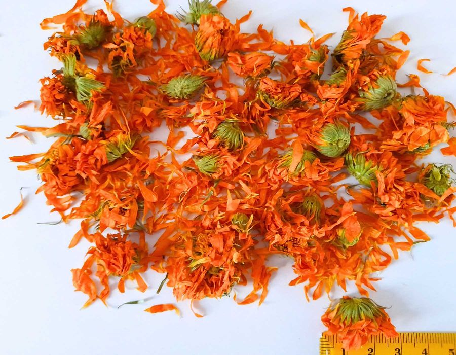 Сушена лавандула,роза_едро,дребно,етерични масла,вода_България,чужбина