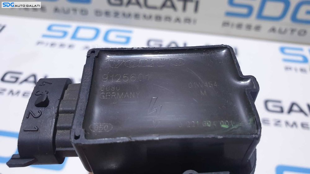 Bobina Bobine Inductie Bosch Volvo V70 2 2.0 2.3 2.4 2.5 1998 - 2007 Cod 9125601 1220703014 0221604001 [M4914]