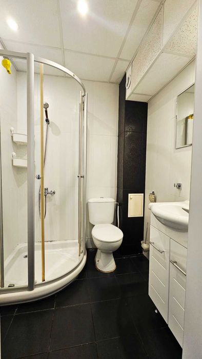 Тристаен апартамент под наем в кв. Витоша