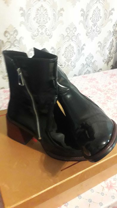 полусапожки женские