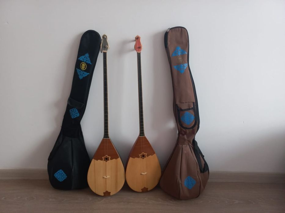 Продам домбыру 2 штуки