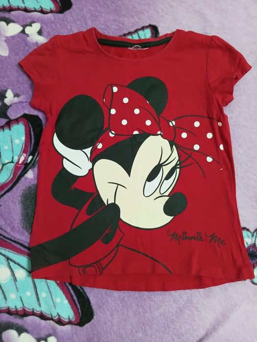 Vînd rochiță fete 6 Ani +un tricou cu minie