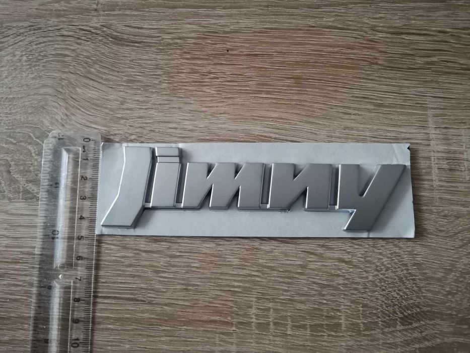 надпис емблема Suzuki Jimny