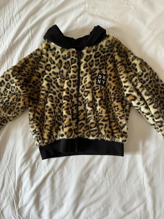 Яке с качулка DKNY