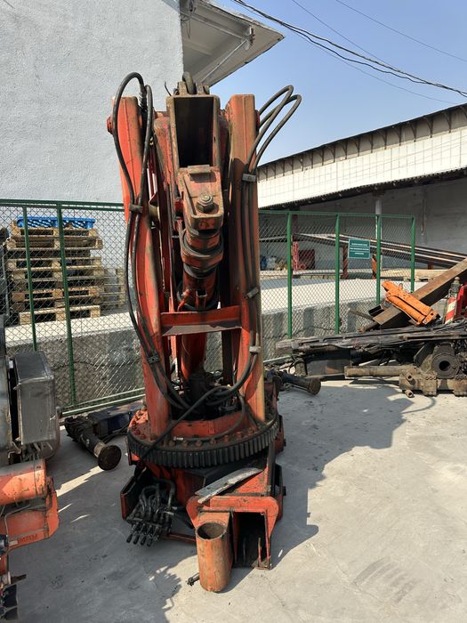 Kran manipulyator sotiladi