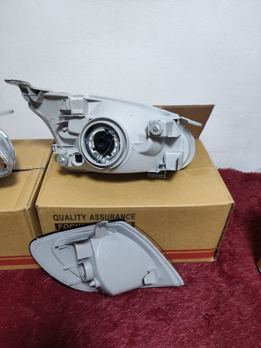 Фара тоета спасио TOYOTA SPASIO