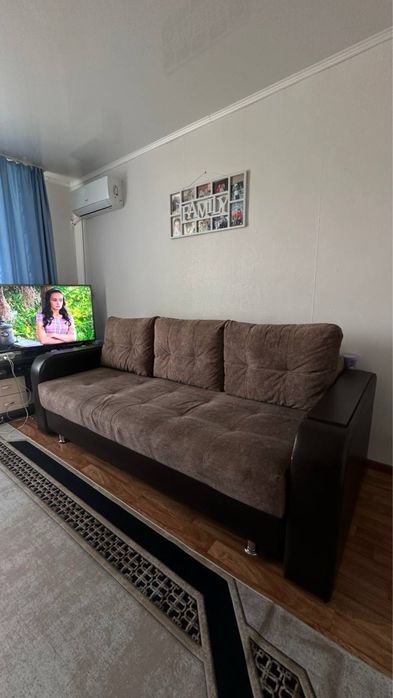 Продам диван пишите