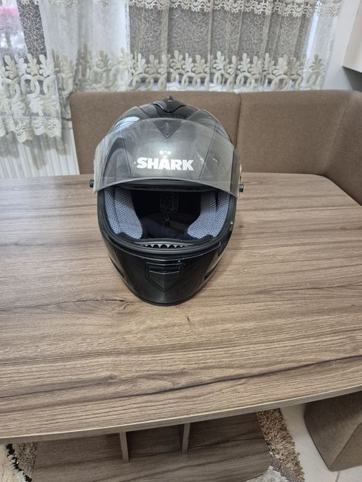 Casca de motor shark