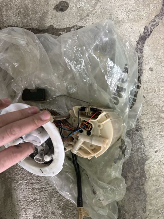 Popa motorina rezervor  audi a4 b8