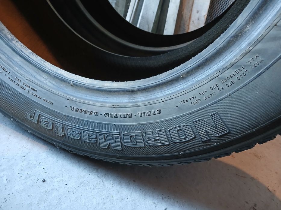 Продам зимние шина