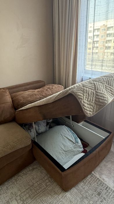 Супер классный добротный диван Ариба