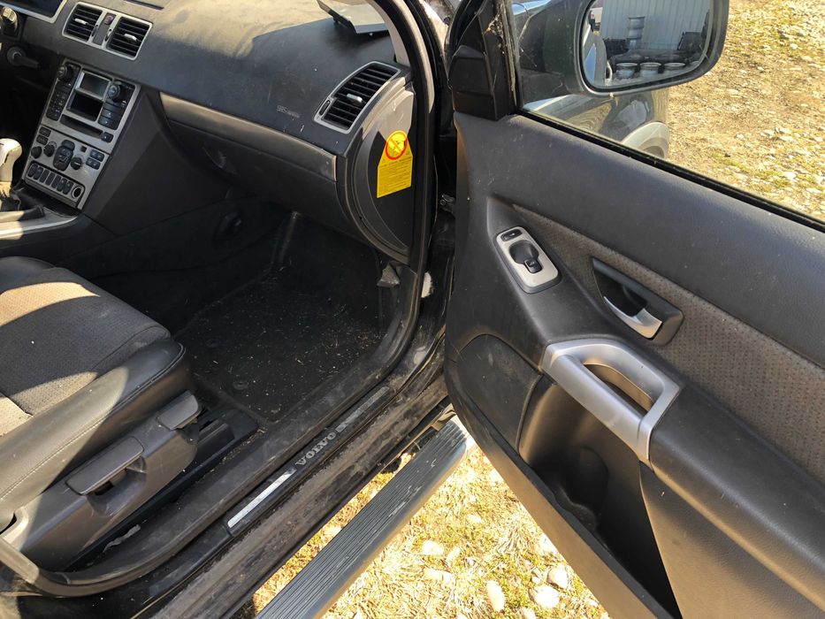 Dezmembrari Dezmenbrari Piese piesa Dez volvo xc 90 2004 diesel 163cp