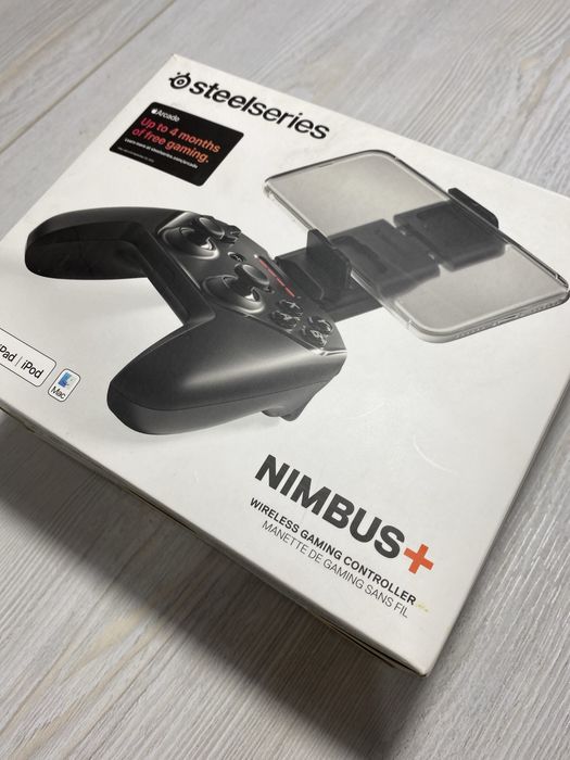 Беспроводной игровой контроллер SteelSeries Nimbus+ ,новый
