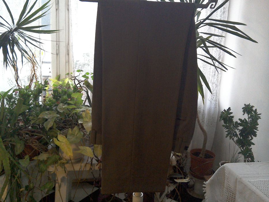 Costum bărbătesc S. Oliver, lână, NOU, în dungi discrete - mărime 48