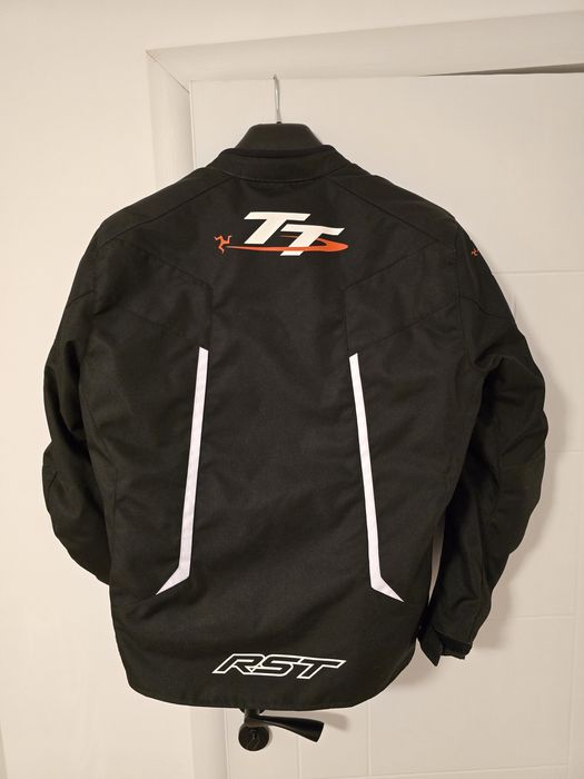 Мото яке RST IOM TT Team EVO