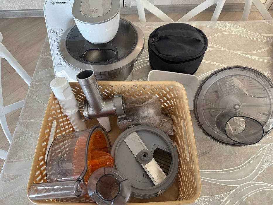 Кухонный комбайн Bosch