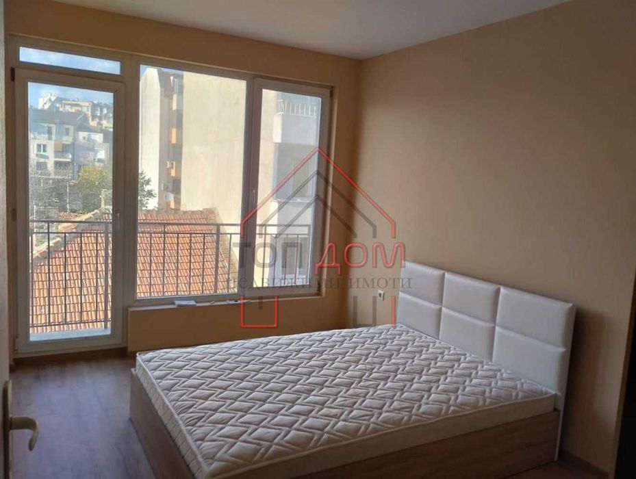 Дава се под наем Двустаен апартамент в Варна, Погреби - 60 кв.м за 357 € - Снимка #1