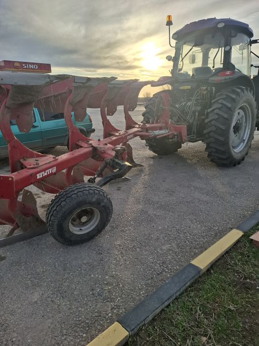 Плуг оборотный 4 корпусной