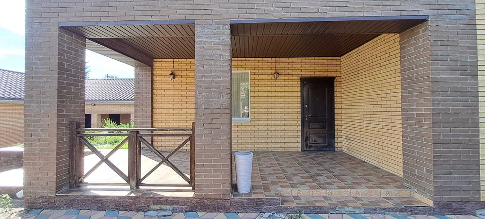 Продам шикарный  дом в ЖК Амангельды