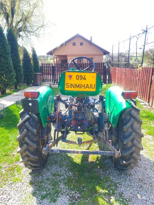 Tractor Fiat 215